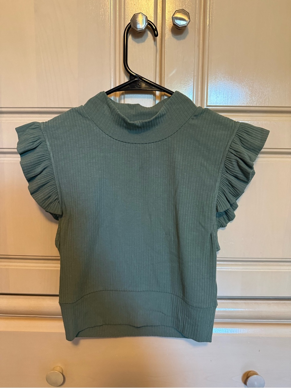 Ruffle Sleeve Mock neck Tank